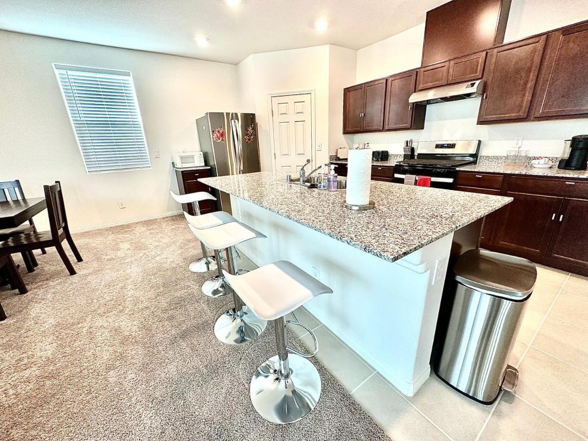 Spacious House, 5 Bedrooms, Sleeps 12, Near Las Vegas Strip And Airport Extérieur photo